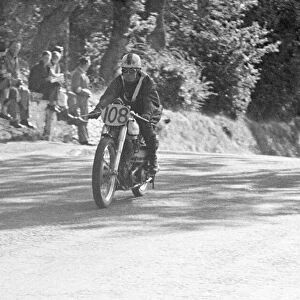 Bob Penney (Norton) 1951 Senior Manx Grand Prix