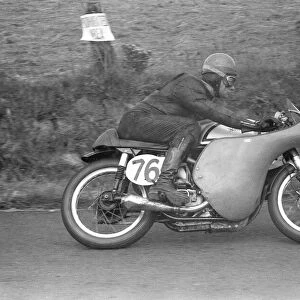 Bob Rowbottom (Norton) 1958 Junior Ulster Grand Prix