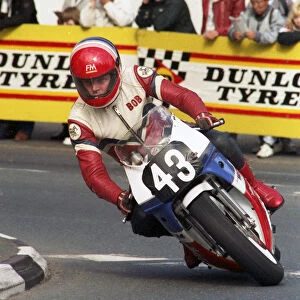 Bob Simmons (Honda) 1990 Lightweight 400 TT