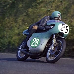 Bob Simmons (Suzuki) 1971 Lightweight Manx Grand Prix