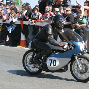 Bob Simmons (Suzuki) 2007 TT Parade Lap