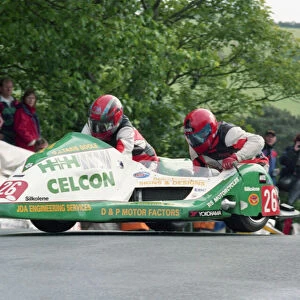 Brian Alflatt & Nick Moore (Ireson Honda) 2000 Sidecar TT