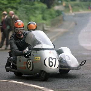 Brian Mee & Colin Newbold (BSA) 1971 500 Sidecar TT