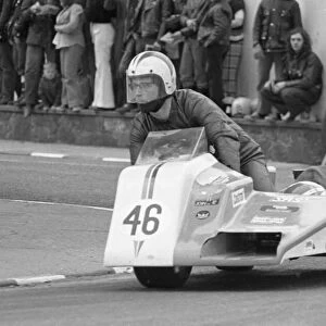 Brian Mee & Mick Neal (Renwick Konig) 1974 750 Sidecar TT