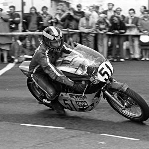 Brian Peters (Yamaha) 1975 Senior Manx Grand Prix