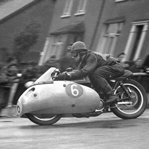 Brian Setchell (AJS) 1956 Junior TT
