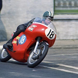 Brian Steenson (Seeley) 1970 Junior TT