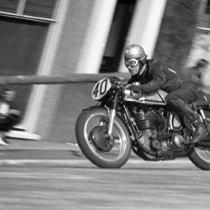 Brian Warburton (Norton) 1961 Senior Manx Grand Prix