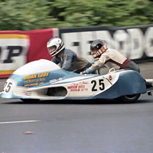 Bryan Gray & David Carr (Yamaha) 1983 Sidecar TT