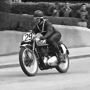Bs Radford (BSA) on Bray Hill