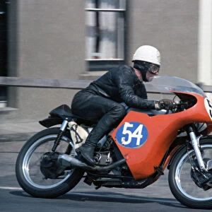 Carl Ward (Norton) 1967 Junior TT