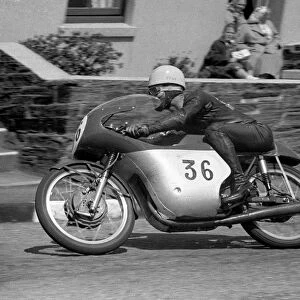 Carlo Ubbiali (MV) 1959 Ultra Lightweight TT