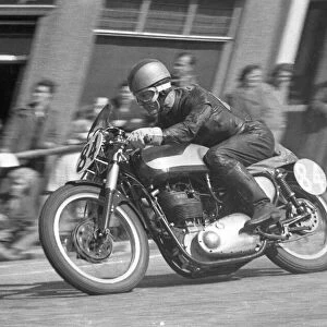 Charlie Salt (BSA) 1954 Junior TT