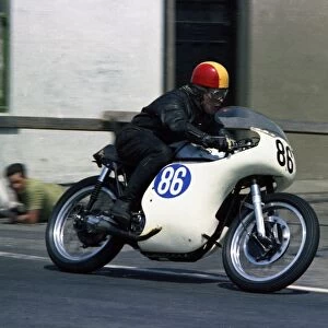 Charlie Watts (Norton) 1967 Junior TT