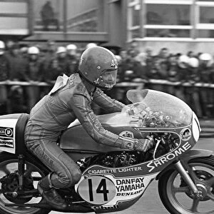 Chas Mortimer (Danfay Yamaha) 1975 Senior TT