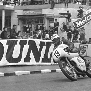 Chris Conn (Cotton) 1965 Lightweight TT