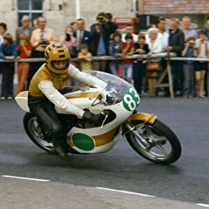 Chris Curtis (Yamaha) 1975 Lightweight Manx Grand Prix