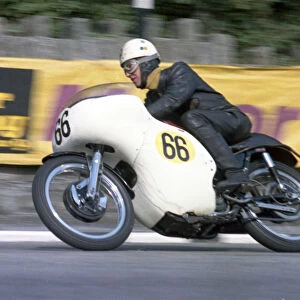Chris East (Matchless) 1967 Senior Manx Grand Prix