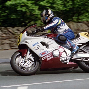 Chris Harris (Yamaha) 1995 Senior TT