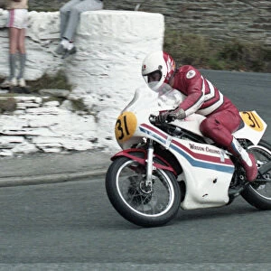 Chris Kneen (Yamaha) 1984 Senior Manx Grand Prix