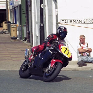 Chris Wedgwood (Suzuki) 2000 Senior Manx Grand Prix
