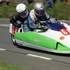 Claude Montagnier & Gerald Midrouet (Windle Kawsaki) 2002 Sidecar TT