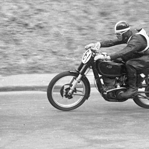Cliff Ellerby (AJS) 1952 Junior Manx Grand Prix