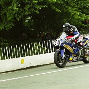 Colin Breeze (Suzuki) 2000 Senior TT