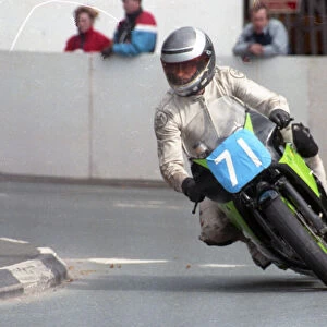 Colin Carey (Kawasaki) 1990 Junior Manx Grand Prix