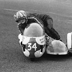 Colin Hornby / Mike Griffiths (BMW) 1971 500 Sidecar TT