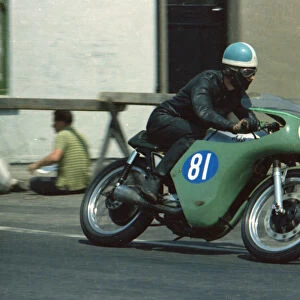 Colin Parsonage (Norton) 1967 Junior TT