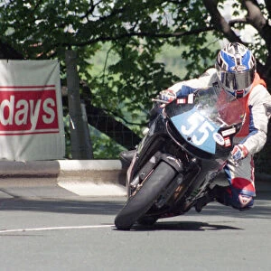 Cyril Guillemin (Kawasaki) 2002 Junior 600 TT