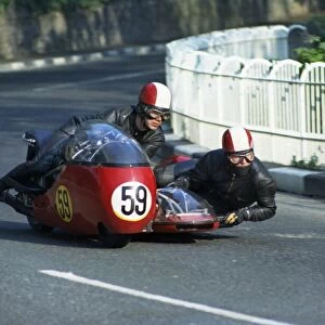 Dale Ward & Geoff Alcock (Ward-Alcock Triumph) 1969 750 Sidecar TT