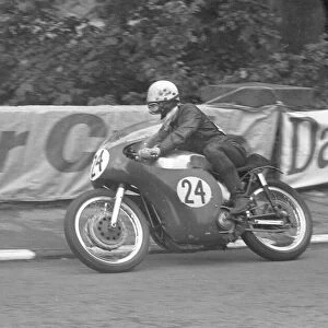 Dan Shorey (Norton) 1965 Senior TT