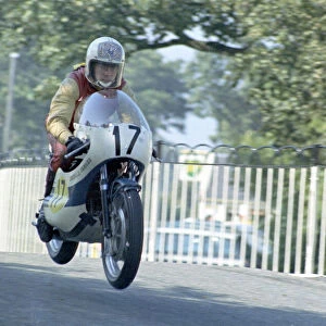 Danny Shimmin (Yamaha) 1971 Senior Manx Grand Prix
