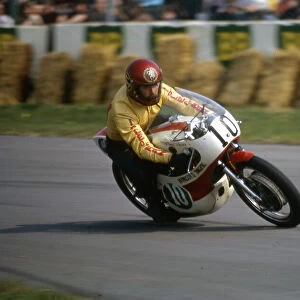 Danny Shimmin (Yamaha) 1974 Oulton Park