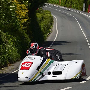 Darryl Rayner & Richard Lawrence (Shelbourne Honda) 2015 Sidecar TT