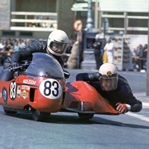 Dave Bexley & Bernard Tyler (Honda) 1973 500 Sidecar TT