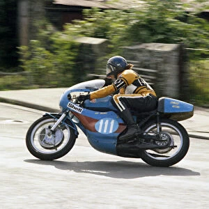 Dave Clarkson (Yamaha) 1974 Junior Manx Grand Prix