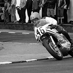 Dave Featherstone (Yamaha) 1975 Senior Manx Grand Prix