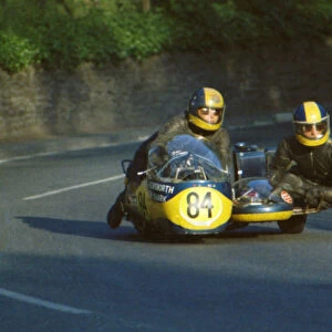 Dave Hemsworth & Jim Johnson (BSA) 1974 750 Sidecar TT