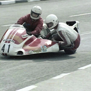 Dave Houghton & Ashley Wooller (Reemaun) 1980 Sidecar TT