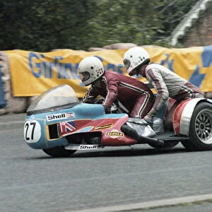 Dave Houghton & Ashley Wooller (Reemaun) 1979 Sidecar TT