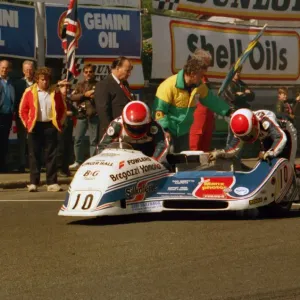 1988 Sidecar TT Print of Dave Molyneux & Alan Langton (Yamaha) 1988 Sidecar TT Print of Dave Molyneux & Alan Langton (Yamaha)