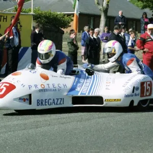 Dave Molyneux & Karl Ellison (Kawasaki) 1991 Sidecar TT Dave Molyneux & Karl Ellison (Kawasaki) 1991 Sidecar TT