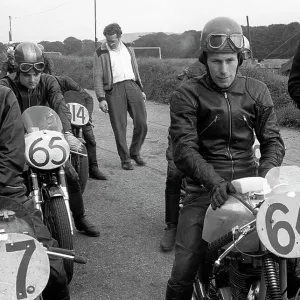 Dave Patrick BSA 1960 Senior Manx Grand Prix Practice