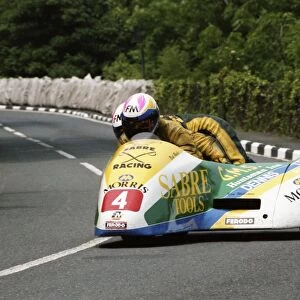 Dave Saville & Nick Roche (Yamaha) 1992 Sidecar TT