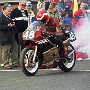 Dave Wallis (Suzuki) 1990 Lightweight 400 TT