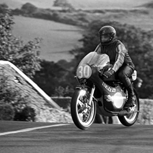 Dave Williams (Cowles Yamaha) 1975 Junior Manx Grand Prix