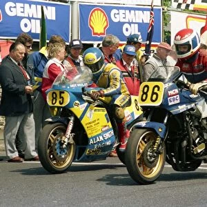 Dave Woolams (Suzuki) and Mick Hunt (Yamaha) 1988 Senior TT